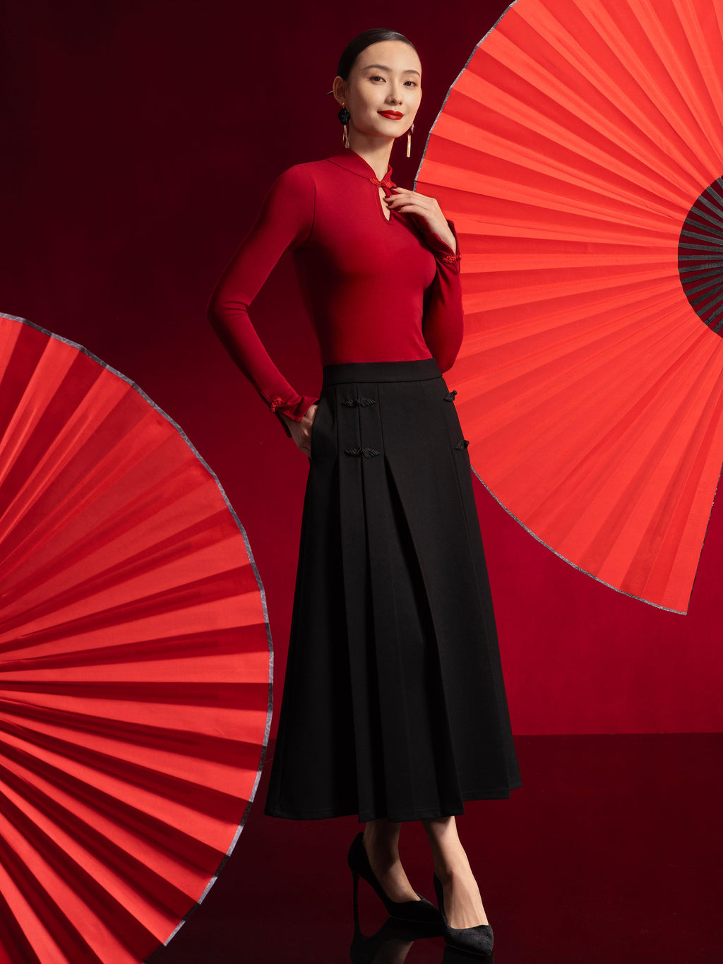 OGLmove Women's Pleated Frog Button Decor Midi A-Line Skirt
