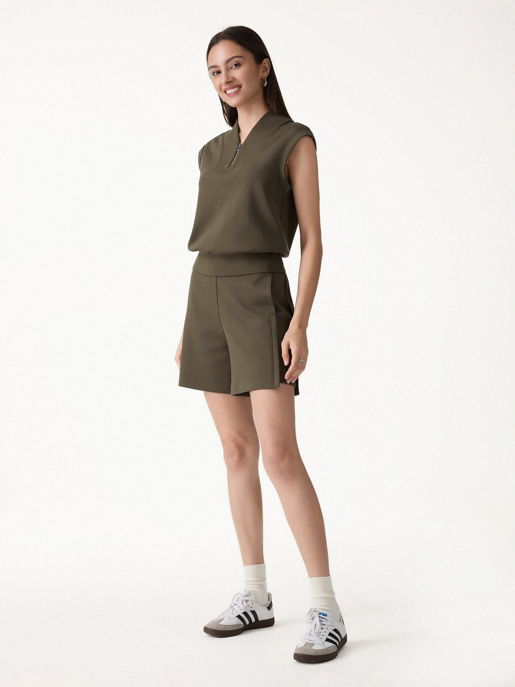 Women's Banded Hem Travel Top & Shorts Set with Pockets