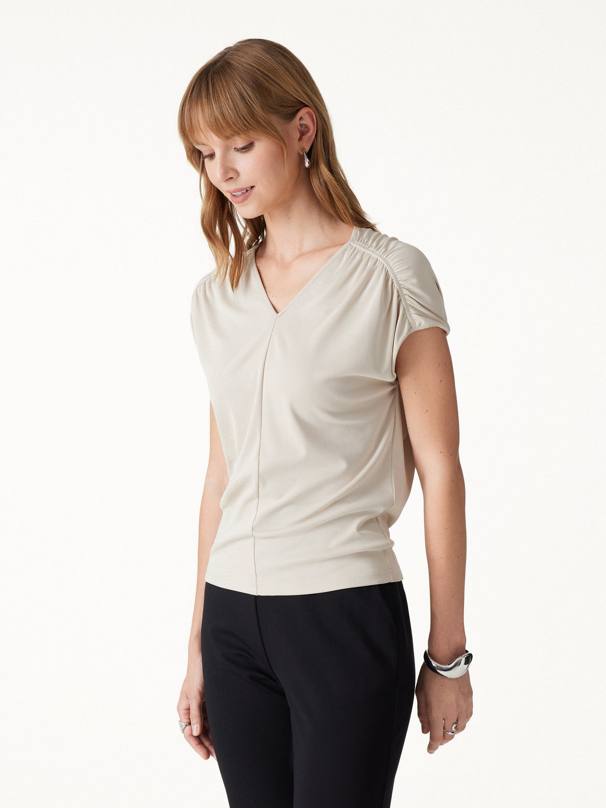 OGLmove Women's Sandwashed Modal Relaxed V-Neck Gathered Shoulder Top