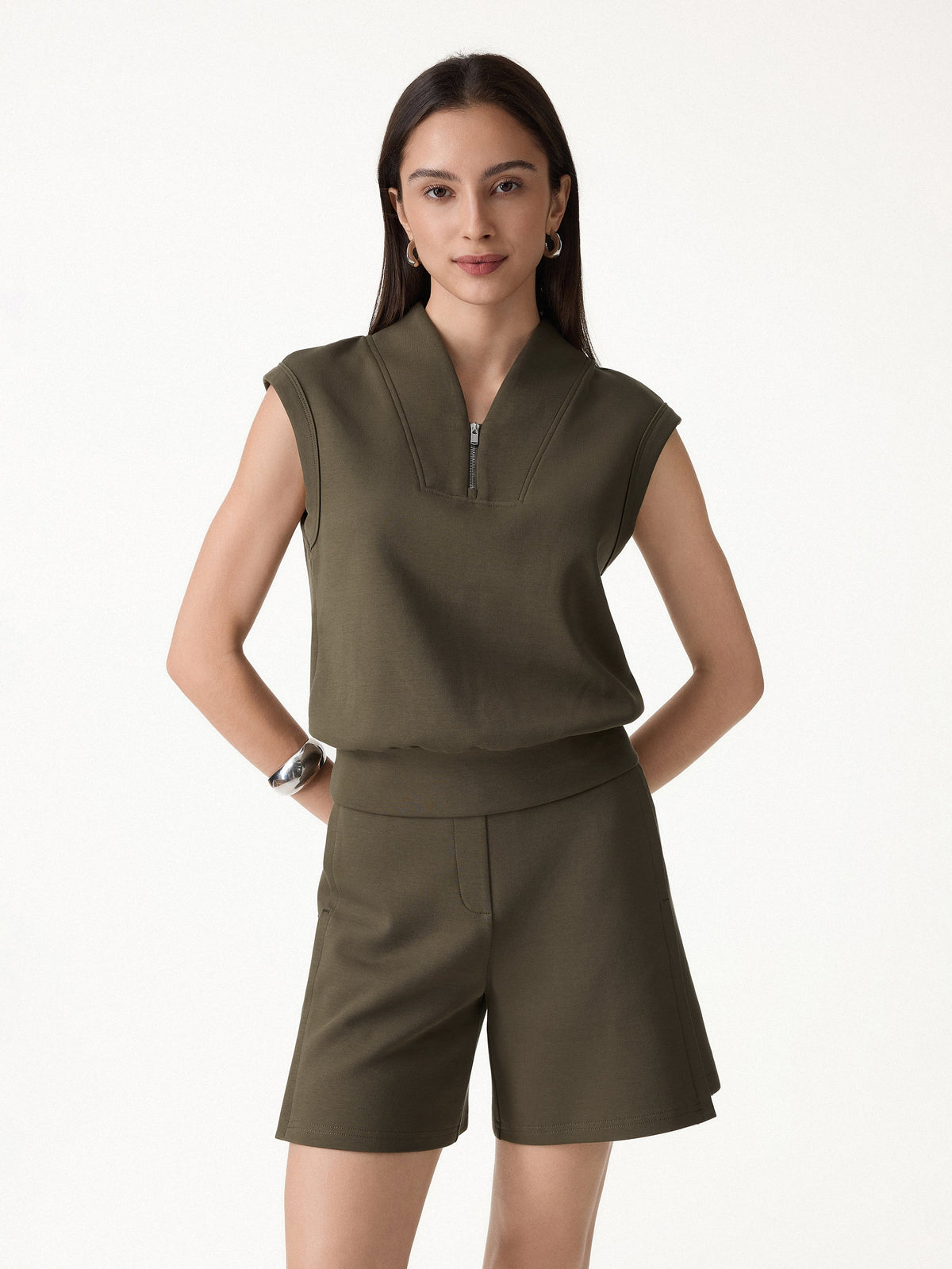 Women's Banded Hem Travel Top & Shorts Set with Pockets
