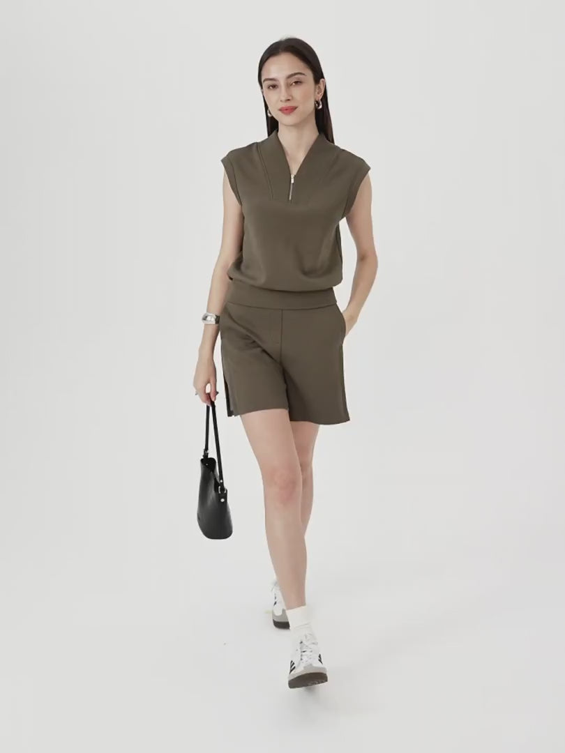 Women's Banded Hem Travel Top & Shorts Set with Pockets
